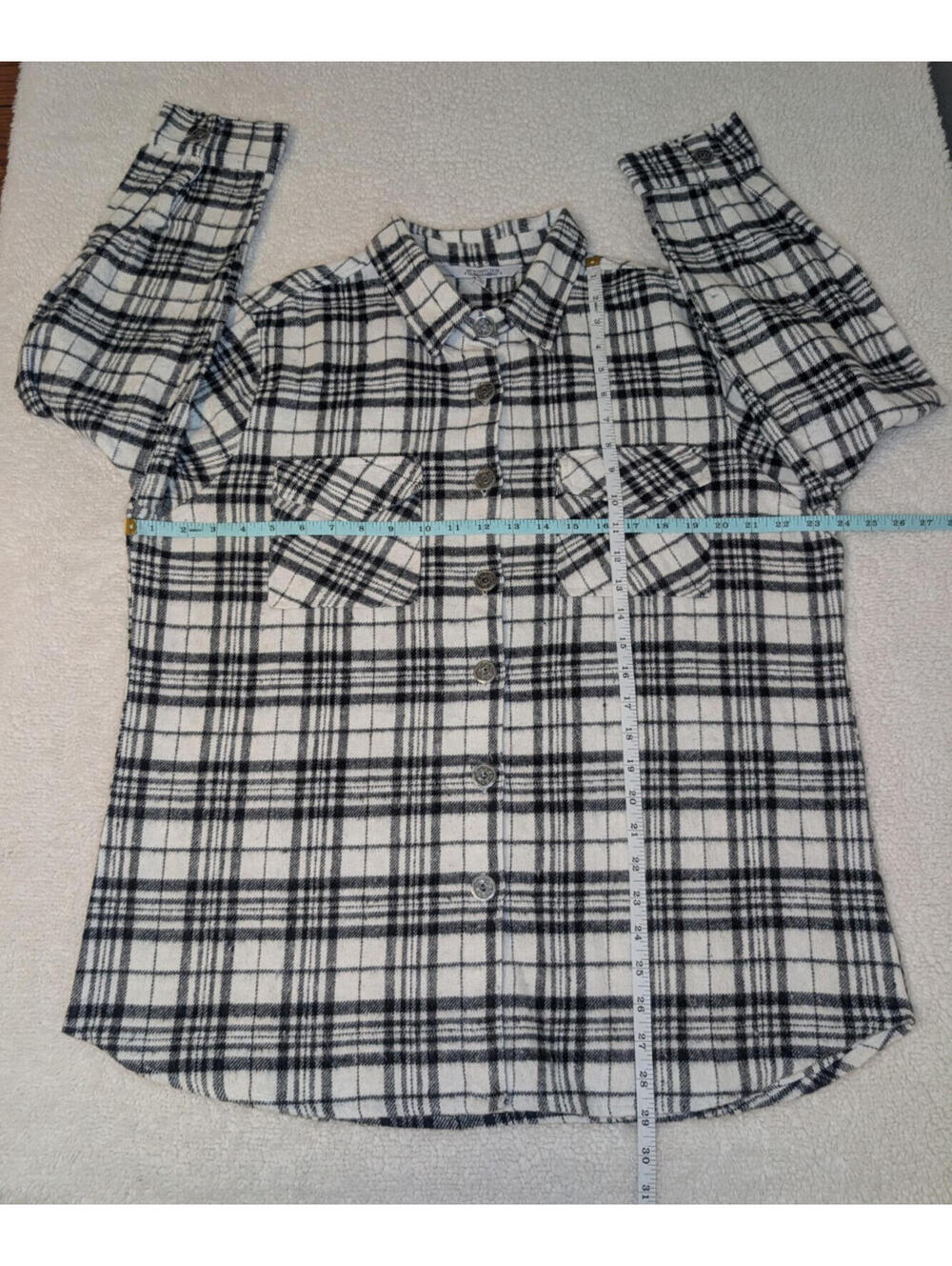 New Directions Womens Black White Plaid Flannel Long Sleeve Shirt Sz L NWT - Picture 7 of 8